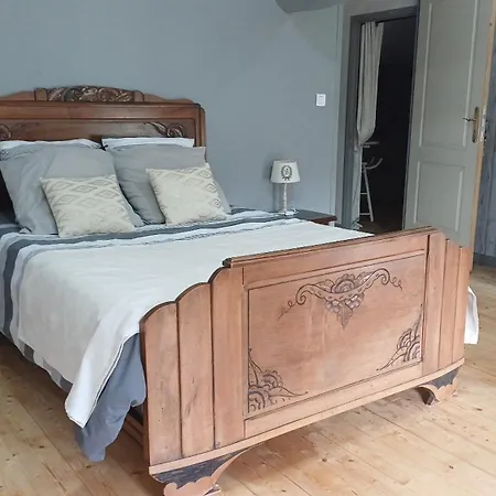Bed & Breakfast Aux Vieilles Vignes Saugon